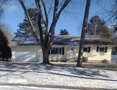405 Maria Dr, Wausau, WI 54401