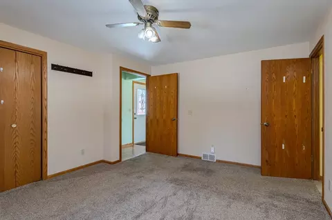 513 E 3rd St, Marshfield, WI 54449 photo 11