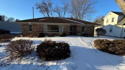 309 4th St, Mosinee, WI 54455
