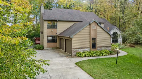 801 N Columbus Ave, Marshfield, WI 54449