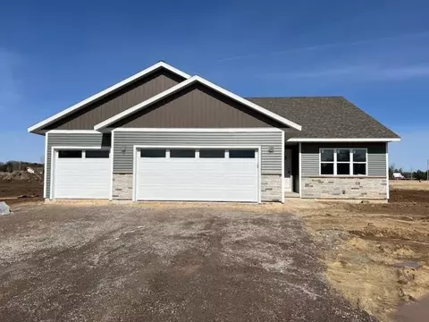 8374 5th St, Pittsville, WI 54466