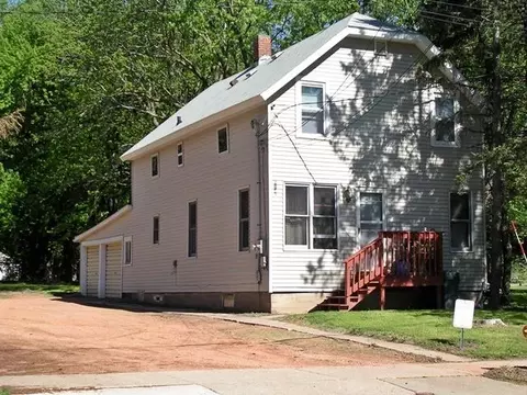614 N Chestnut Ave, Marshfield, WI 54449