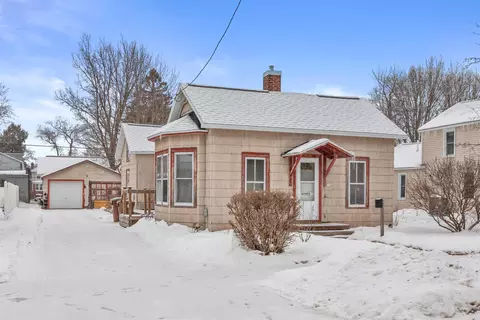 2124 Oak St, Stevens Point, WI 54481