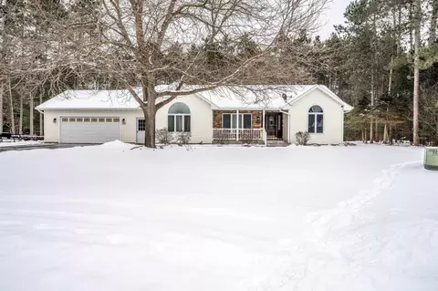 6021 E Valley Ct, Wisconsin Rapids, WI 54494