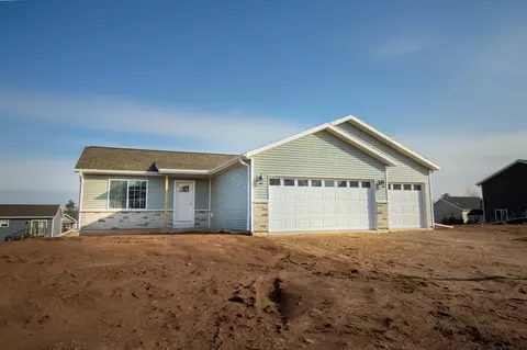 1940 Brookridge Dr, Plover, WI 54481