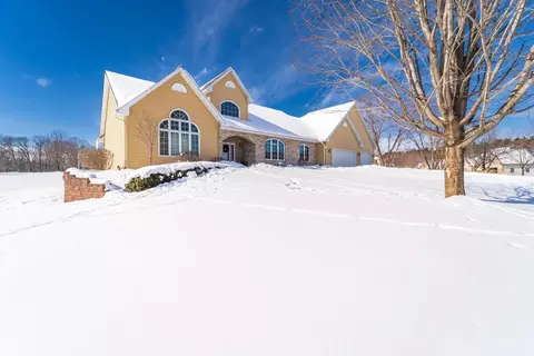 3605 Golf View Dr, Wausau, WI 54403