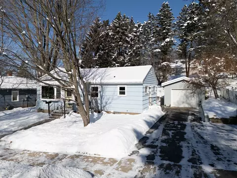 1008 Sumner St, Wausau, WI 54403