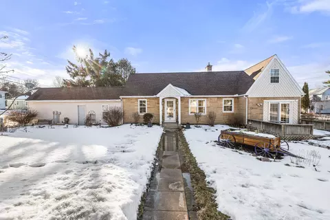 1310 N 12th St, Wausau, WI 54403