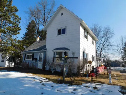 109 N California St, Merrill, WI 54452
