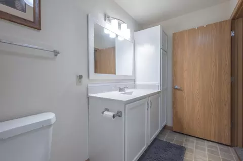 Bath - 7375 Whitespire Rd, Schofield, WI 54476 photo 2 of 3