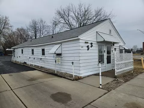 208 S Palmetto Ave, Marshfield, WI 54449