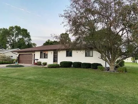 2603 S Felker Ave, Marshfield, WI 54449
