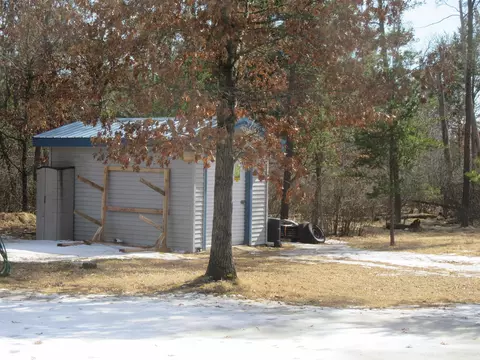 987 West Ct, Nekoosa, WI 54457