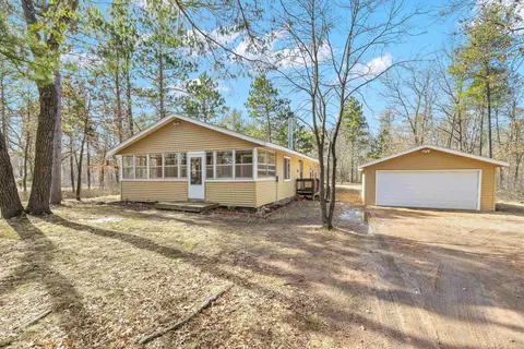 1052 Kings Way, Nekoosa, WI 54457