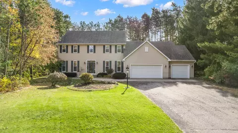2241 Shadowview Cir, Plover, WI 54467