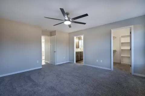 635 W Silverleaf Ct, Plover, WI 54467 photo 11