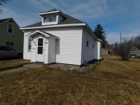 1902 Water St, Merrill, WI 54452