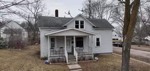 130 N 5th Ave, Wausau, WI 54401