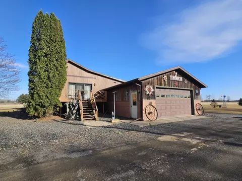 7815 Klondike Dr, Marshfield, WI 54449