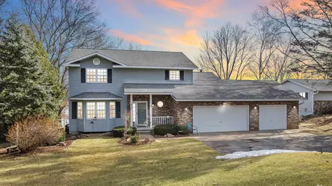 1925 Second Lake Dr, Junction City, WI 54443