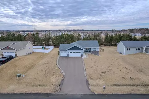 2537 Canterbury Dr, Kronenwetter, WI 54455