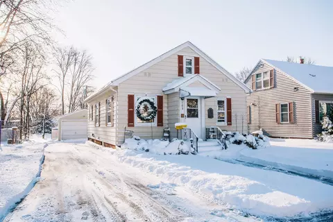 703 N Cedar Ave, Marshfield, WI 54449