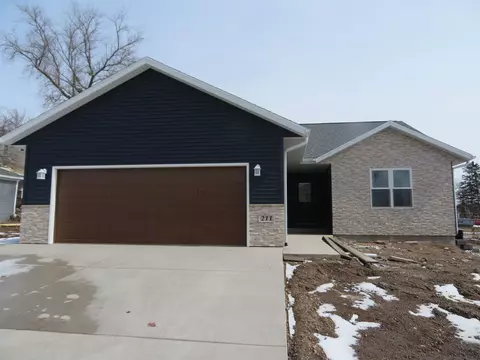 211 N Cleveland St, Merrill, WI 54452
