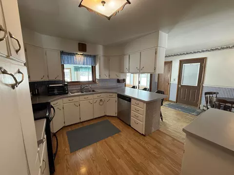125 N Powell St, Stetsonville, WI 54480