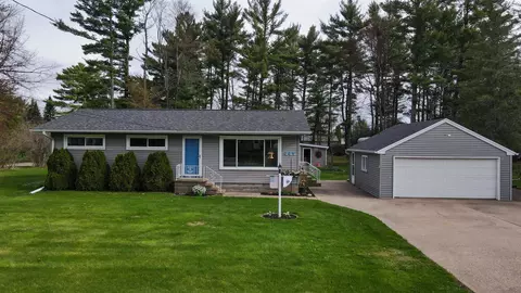 447 Pepper Ave, Wisconsin Rapids, WI 54494