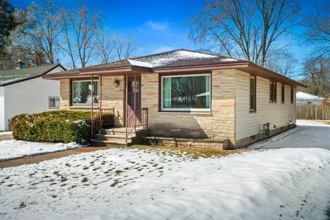 1826 Minnesota Ave, Stevens Point, WI 54481