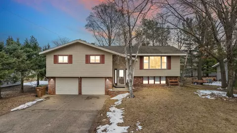 2911 Soo Marie Ave, Stevens Point, WI 54481