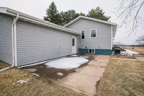 w1802 Maple Road, Granton, WI 54436 photo 9