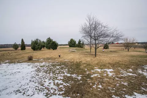 w1802 Maple Road, Granton, WI 54436 photo 4
