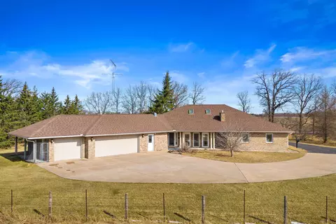 5915 Birch Dr, Plover, WI 54467