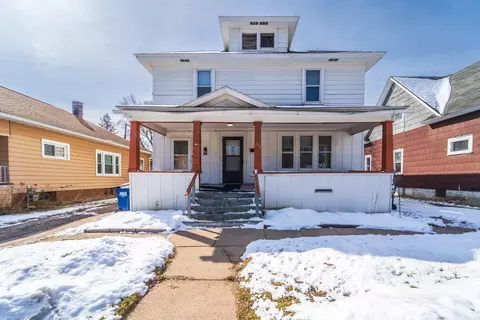 707 E Thomas St, Wausau, WI 54403