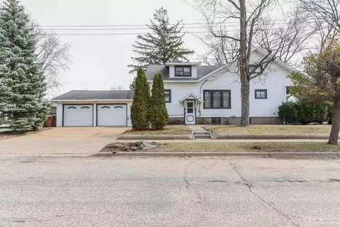 2300 Dixon St, Stevens Point, WI 54481
