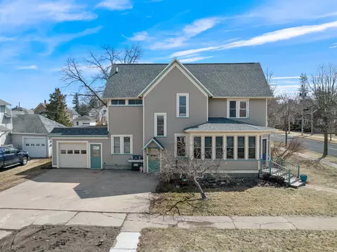 Exterior - 301 E 2nd St, Marshfield, WI 54449 photo 2 of 7