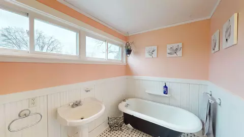 Bath - 301 E 2nd St, Marshfield, WI 54449 photo 1 of 5