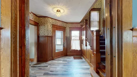 Entry Way - 301 E 2nd St, Marshfield, WI 54449 photo 1 of 7