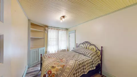 Bedroom - 301 E 2nd St, Marshfield, WI 54449 photo 4 of 12