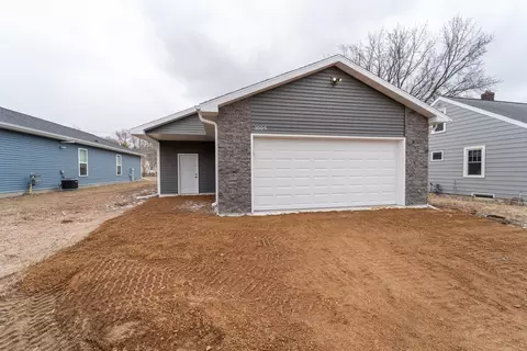 1009 N 9th Ave, Wausau, WI 54401
