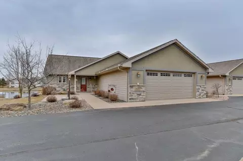 2227 Bryce Ln, Kronenwetter, WI 54455