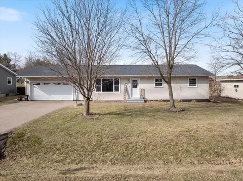 407 E 20th St, Marshfield, WI 54449