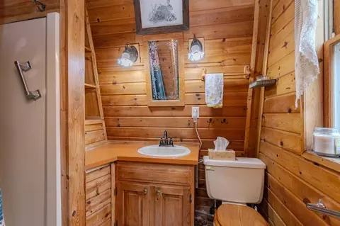 Bath - 1419 Spring St, Schofield, WI 54476 photo 3 of 3