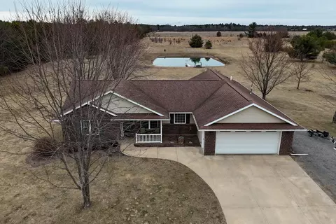 9521 County Road Ww, Wisconsin Rapids, WI 54494