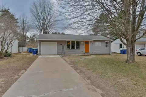 3916 Carl St, Wausau, WI 54403