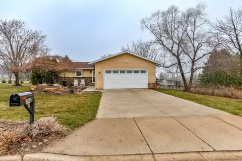 202 South Rd, Marathon, WI 54448