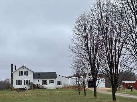 w13271 East Bramer Road, Fairchild, WI 54741