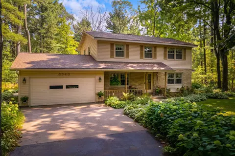 3340 Arbor Vitae Ln, Plover, WI 54467