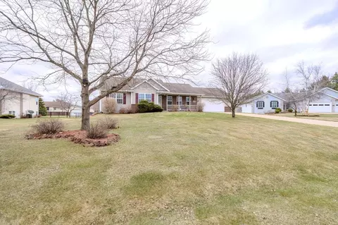 2205 Seville Rd, Kronenwetter, WI 54455